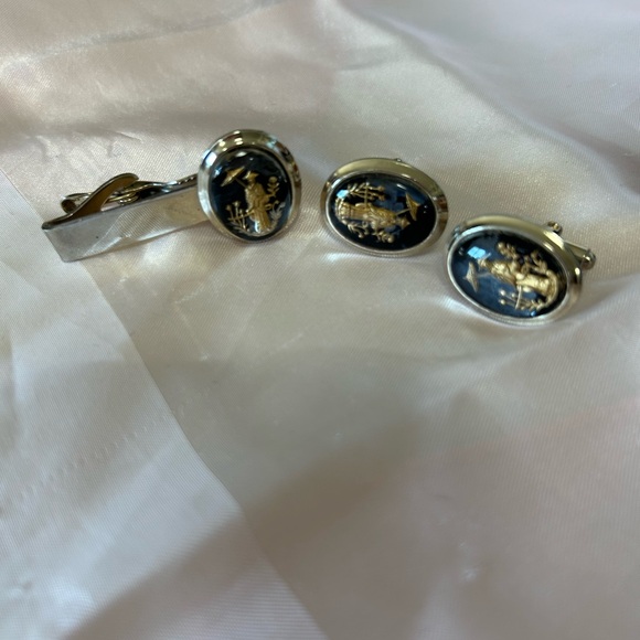 Parkway Damascene cuff links and tie clip- vintage - Picture 10 of 10